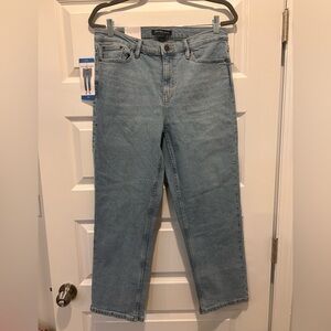 Calvin Klein Women’s BNWT Light Blue Jeans Size 10